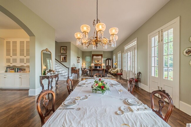 Building Photo - 2500 Biggs Rd