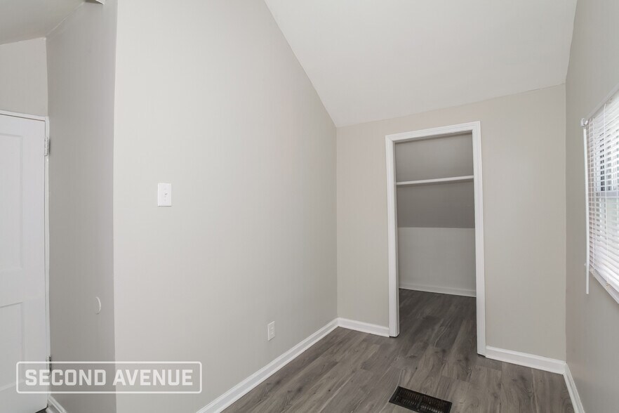 Building Photo - 103 Saunders Ct