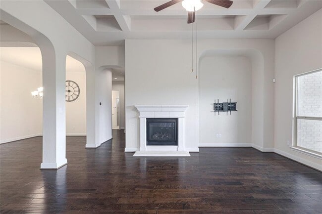Building Photo - 186 Brentwood Dr