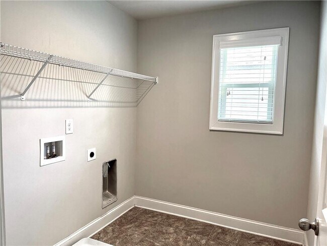 Building Photo - 3685 Morgan Rd