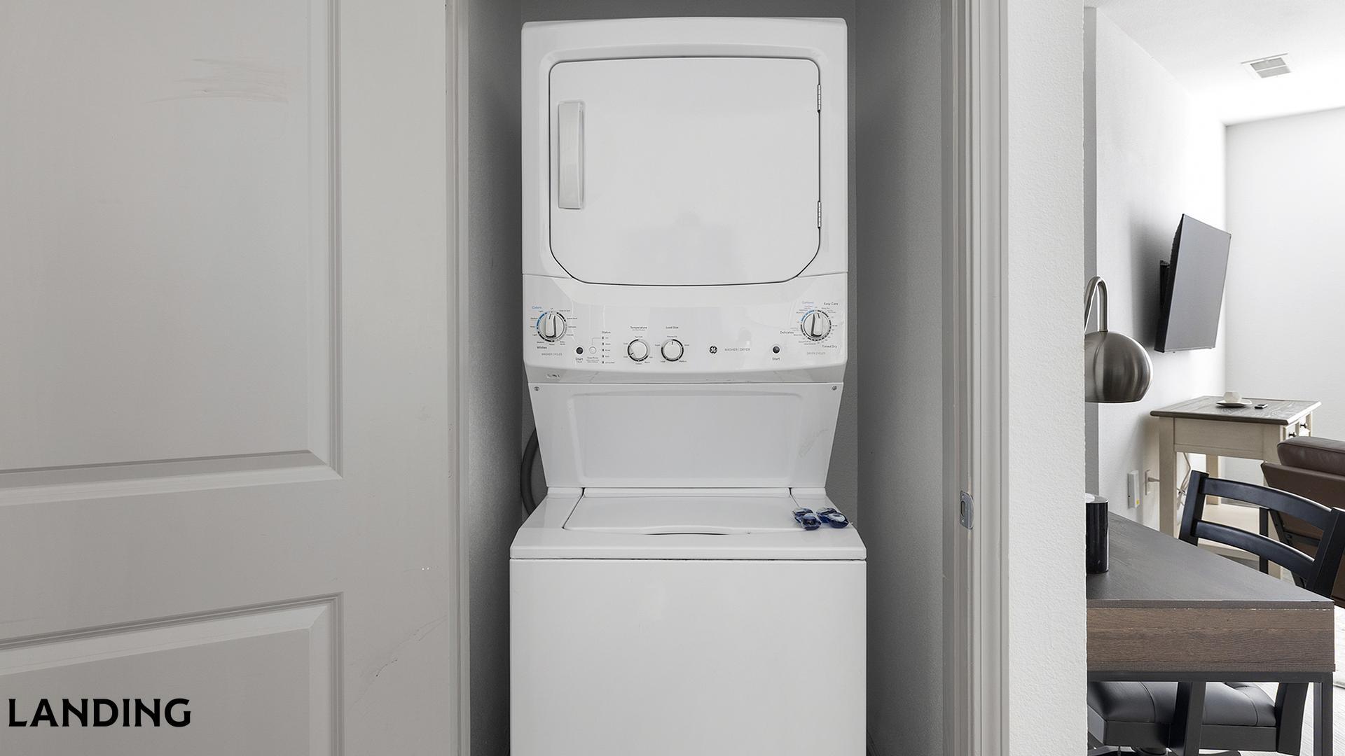 Building Photo - 1001 S Center St