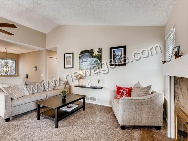 Building Photo - GORGEOUS Renovated Home in Cherry Creek Sc...