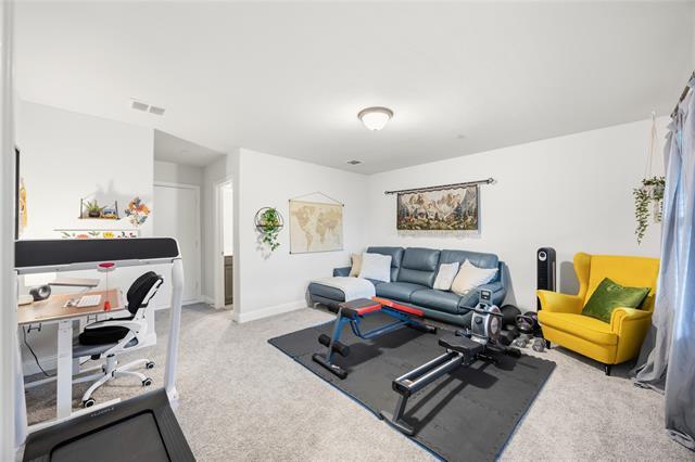 Building Photo - 7833 Bayside Dr