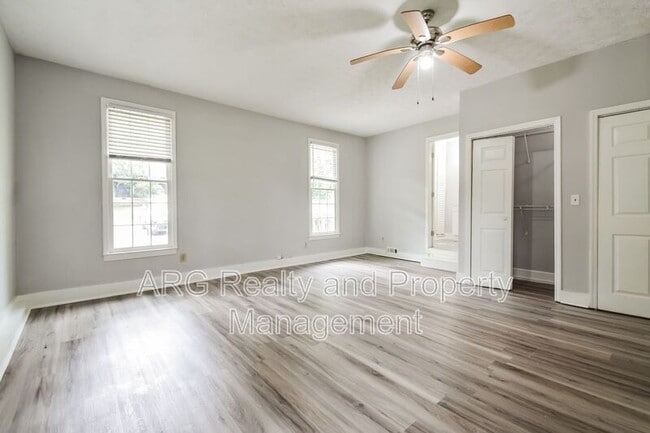 Building Photo - 8088 Tupelo Trail