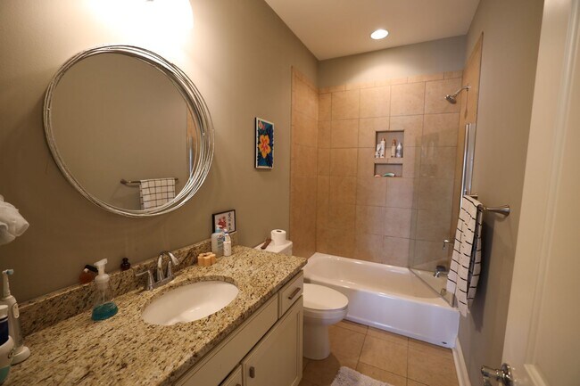 Building Photo - Upscale Living in Village Walk