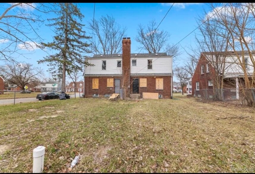Building Photo - 12165 Kelly Rd