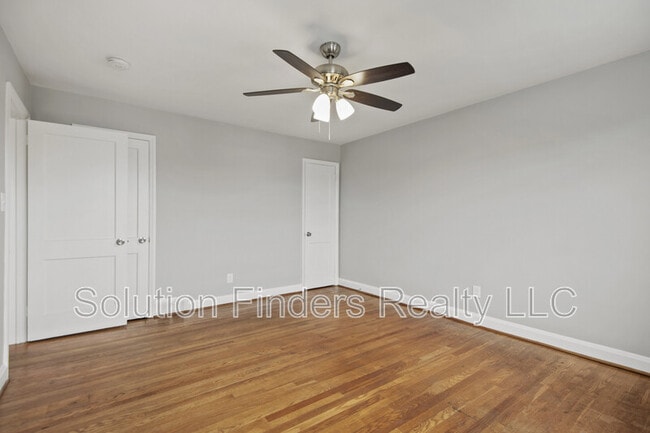 Building Photo - 1812 Edgewood Rd
