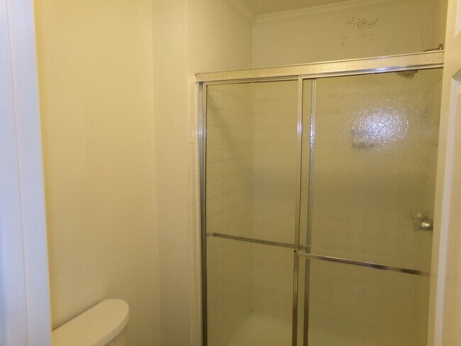 Building Photo - Robinhood and Peace Haven area