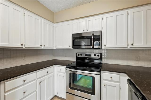 Building Photo - 705 Cory St