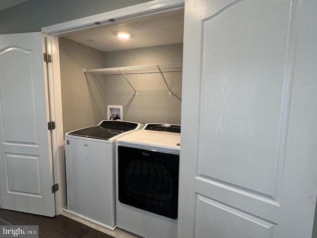 Building Photo - 1301 Foggy Turn