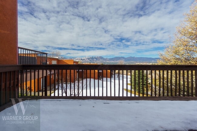 Building Photo - 2652 Thrush Grove