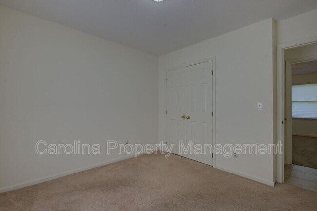Building Photo - 5132 Rea Rd
