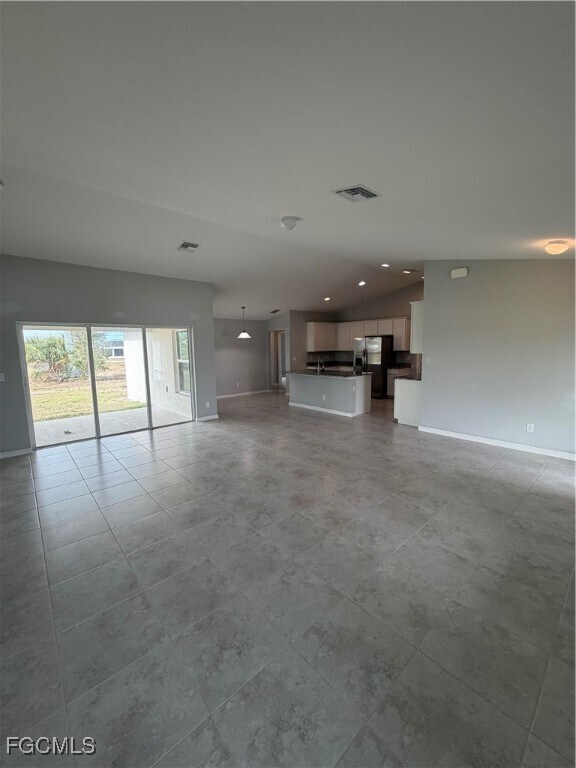 Building Photo - 236 NW 24th Ave