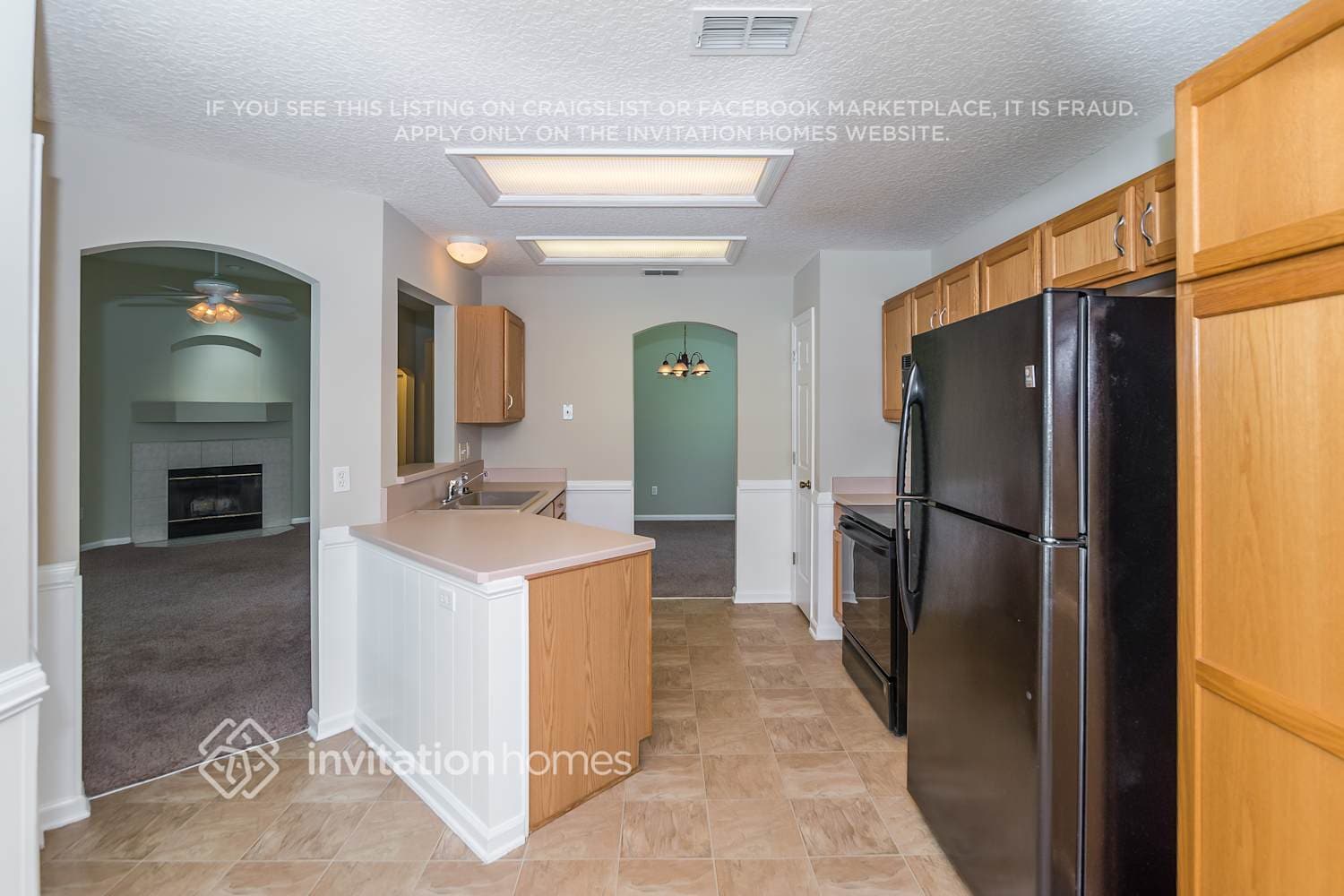 Building Photo - 752 Dewdrop Loop