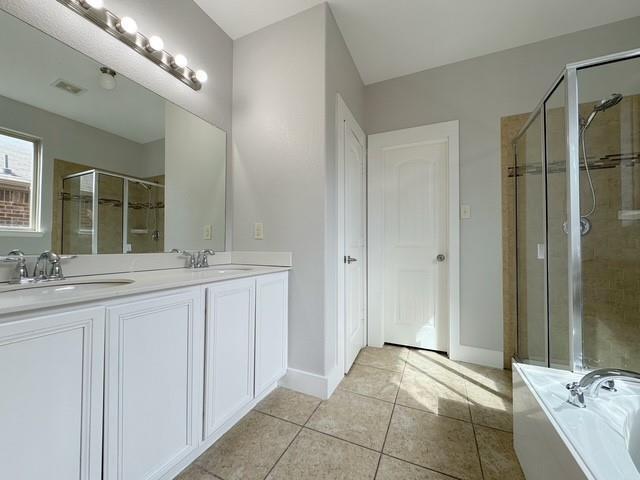 Building Photo - 1020 Cheyenne Dr