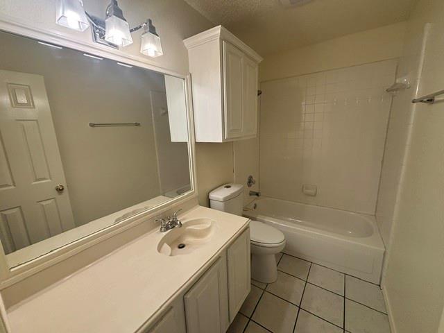 Building Photo - 8728 Elbe Trail
