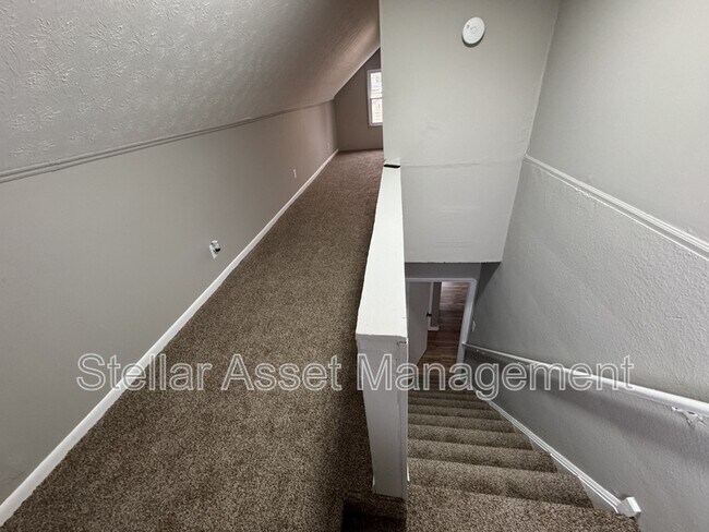 Building Photo - 4768 E 173rd St
