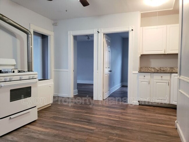 Building Photo - 276 Hunt St