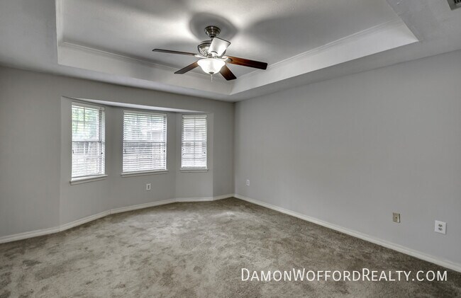 Building Photo - 502 Pelahatchie Shore Dr