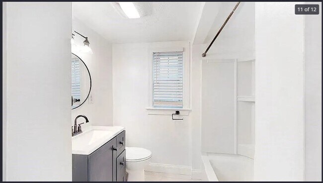 Building Photo - 14 Perkins St