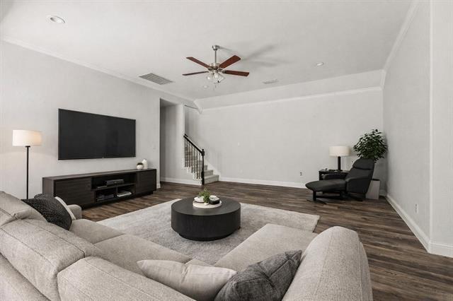 Building Photo - 705 Boardwalk Way