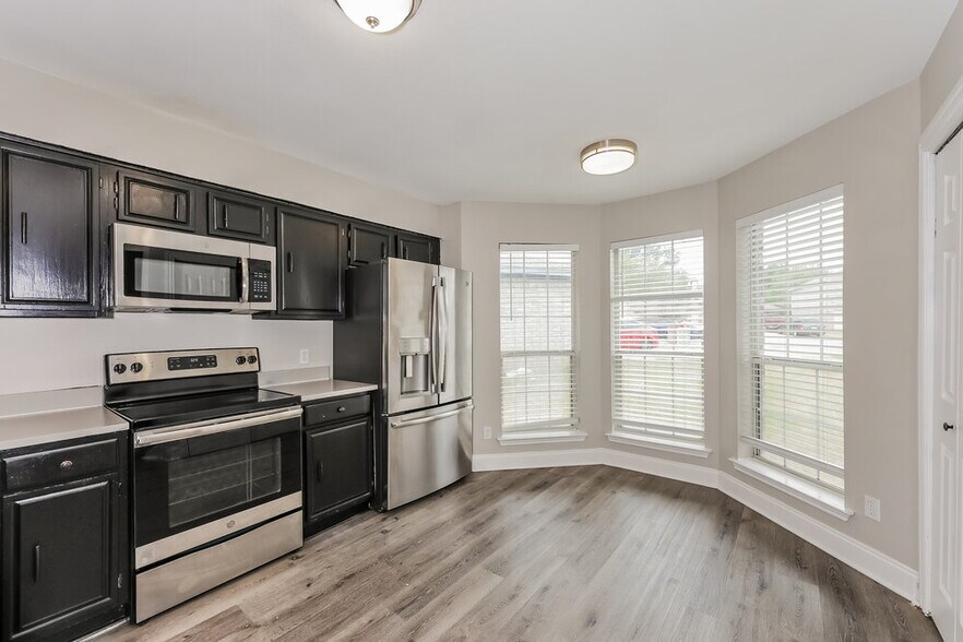 Building Photo - 9105 Cranwell Ct
