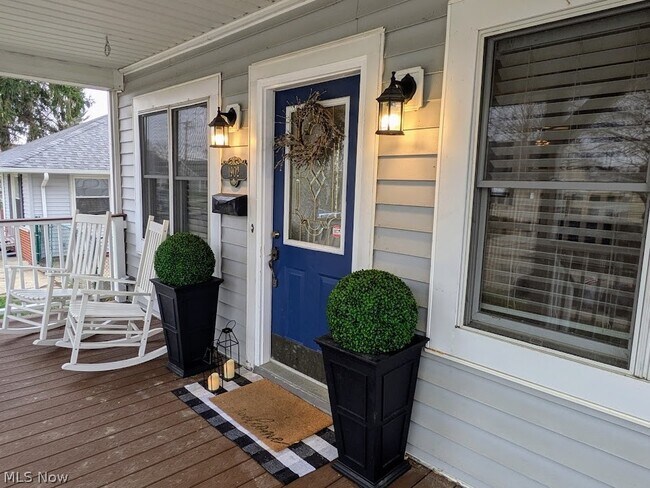 Building Photo - 1902 Harding Dr