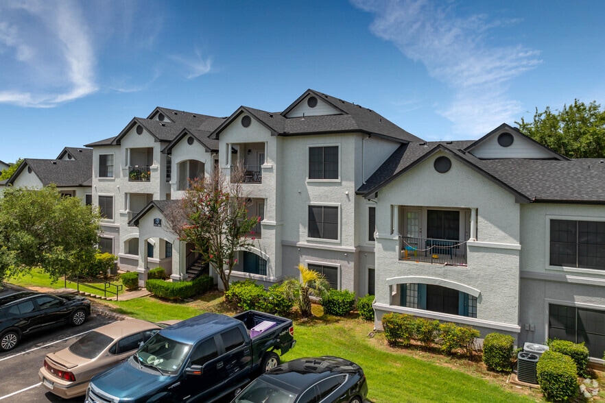 Unit Exterior - Sendero Ridge