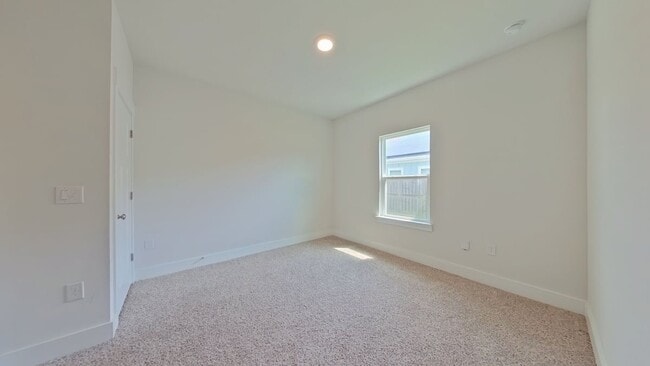 Building Photo - 6178 Jenks Dr