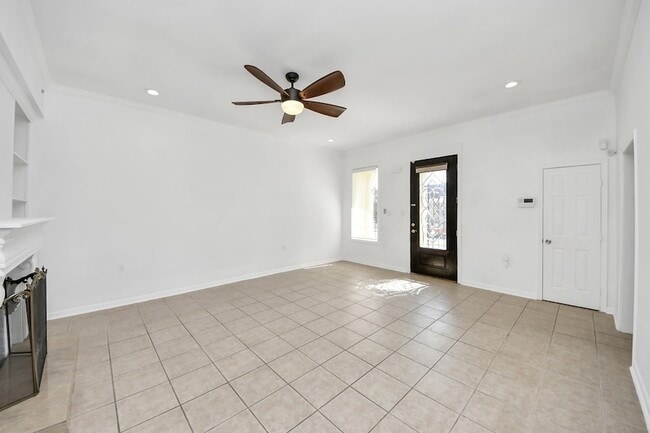 Building Photo - 4112 Meyerwood Dr