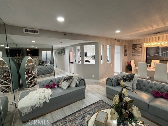 Building Photo - 1230 E Ocean Blvd