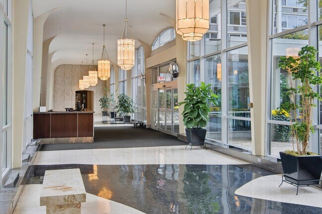 Building Photo - 4250 N Marine Dr