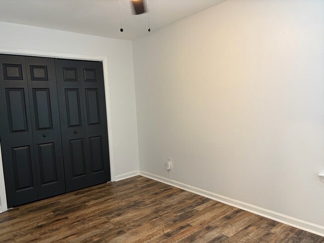 Building Photo - 3158 Huttersfield Cir
