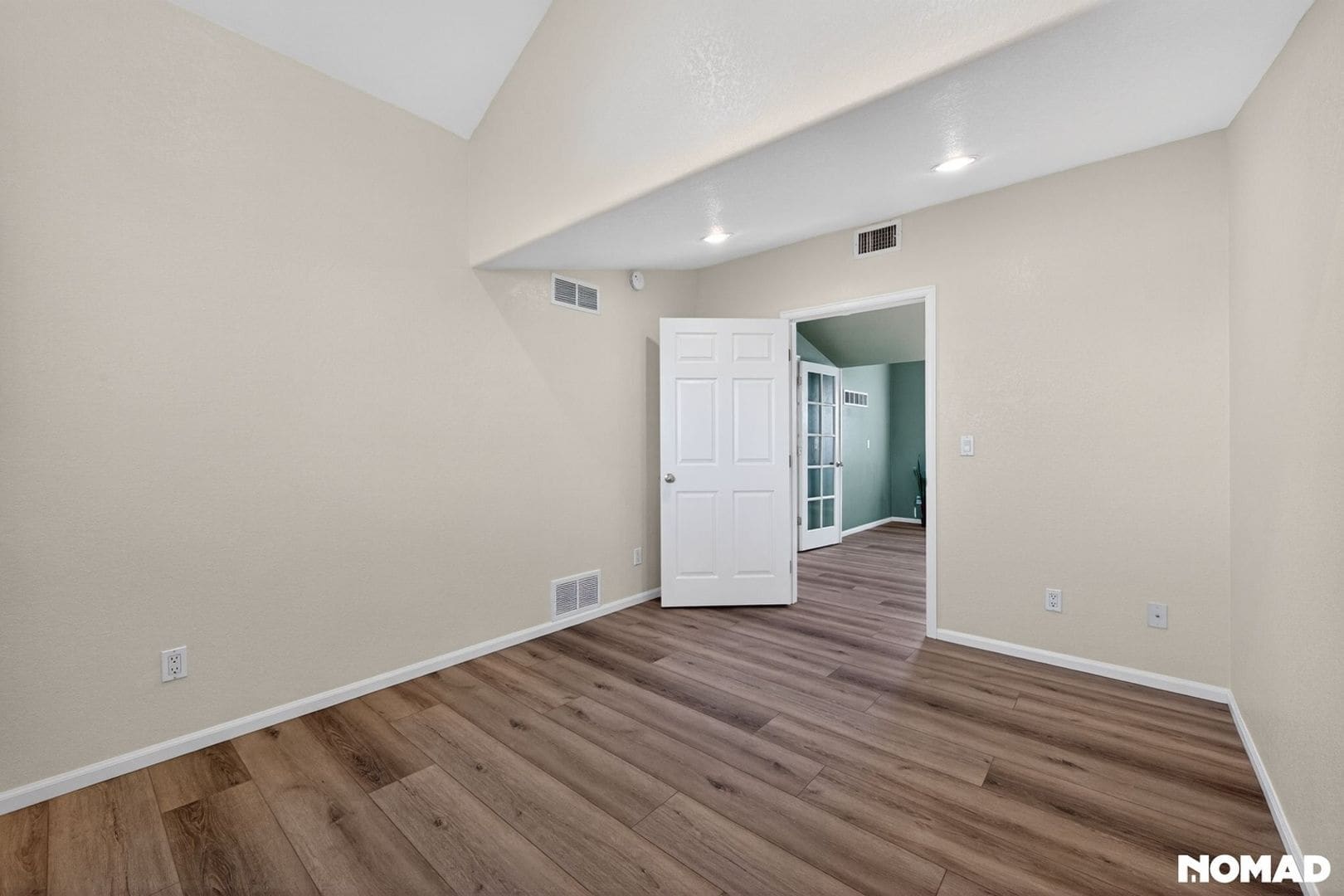 Building Photo - 230 Briggs St