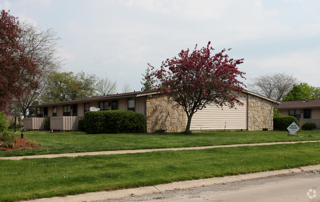 Building Photo - Hampshire II Apartments