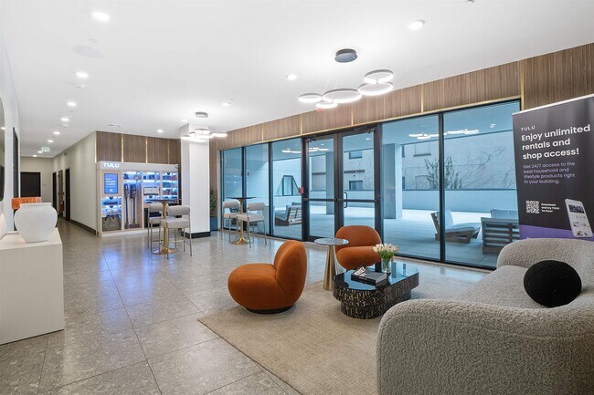 Building Photo - 136-144 Summit Ave