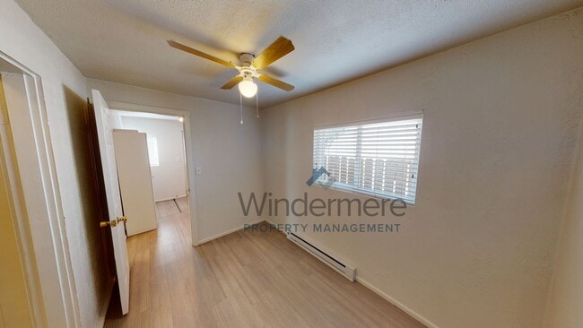 Building Photo - 207 N Spokane St