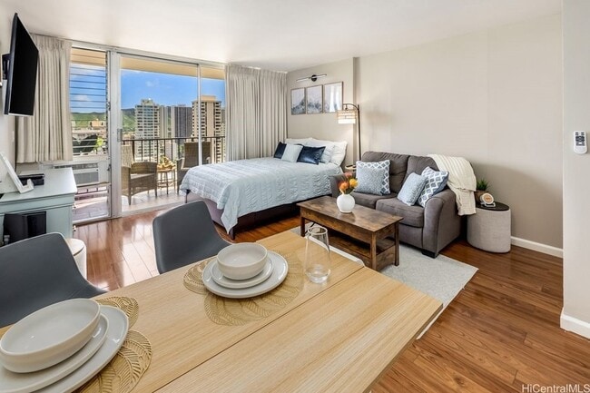 Building Photo - 2345 Ala Wai Blvd