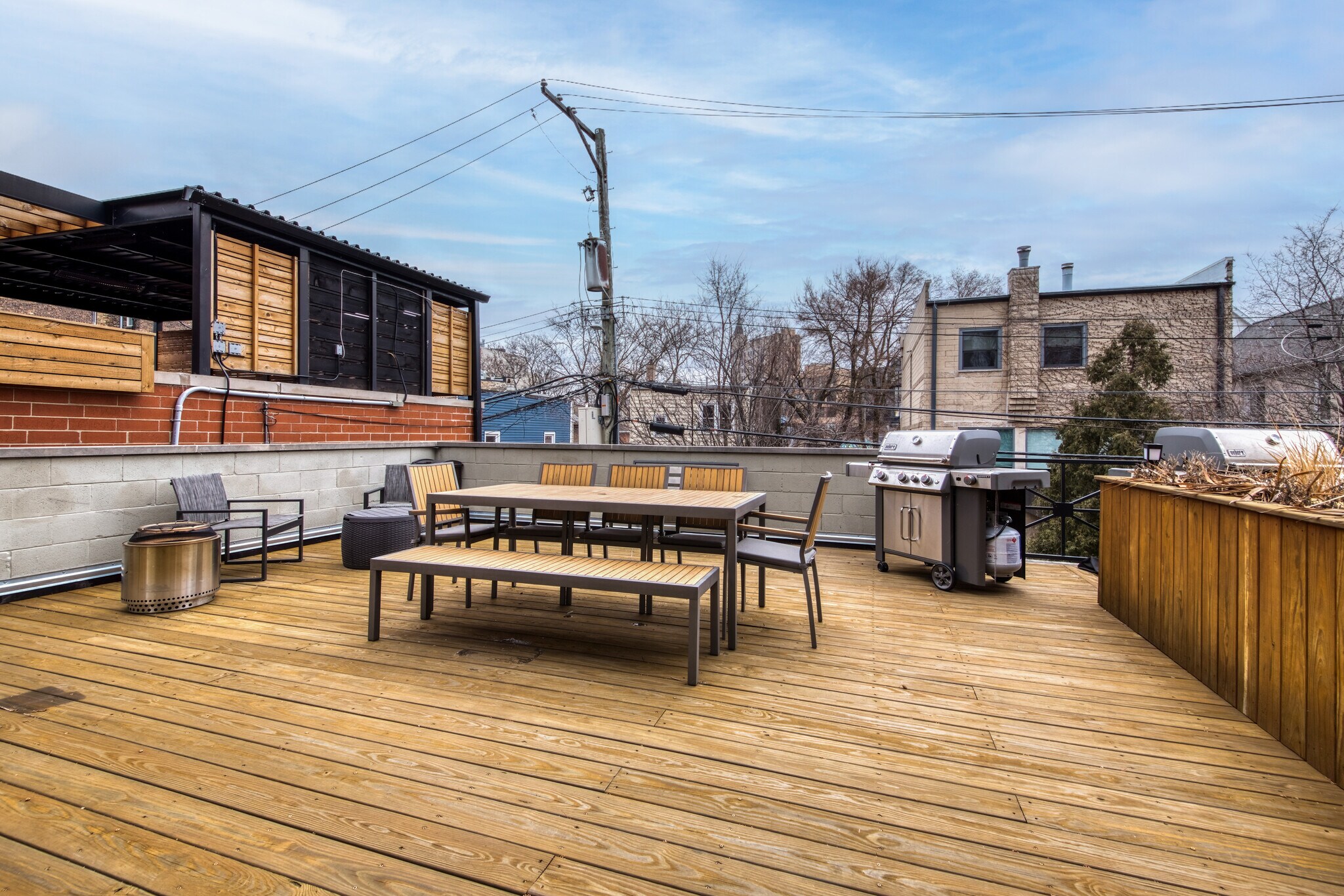 Building Photo - 2029 W Saint Paul Ave