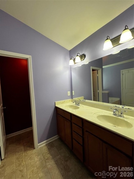 Building Photo - 16119 Raptor Ct