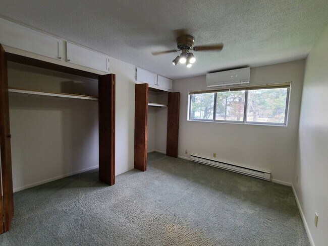 Building Photo - Two Bedroom Condo on Lake Michigan in Stevensville