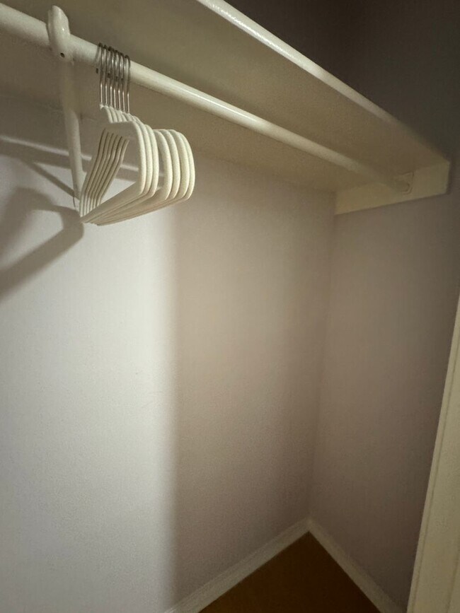 Building Photo - GATED COMMUNITY  |  STONE OAK  |  4 BEDROOMS + HUGE LOFT  |  SMALL LOFT/NURSERY/OFFICE/  |  EXCEL...