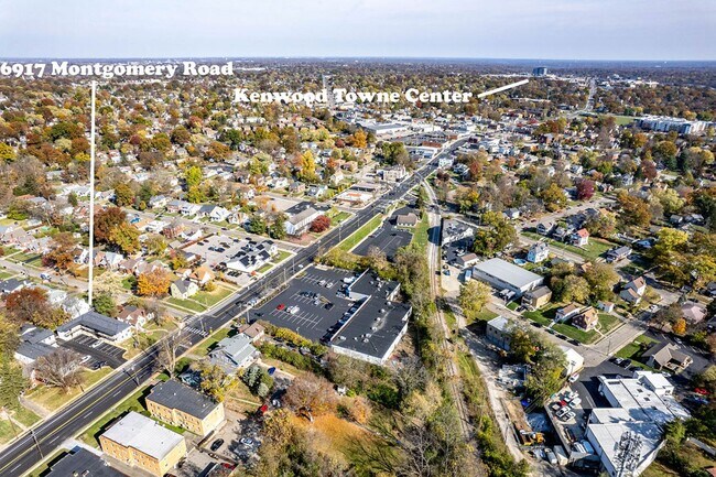 Building Photo - 6919 Montgomery Rd