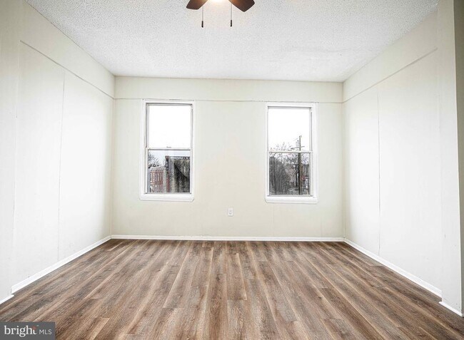 Building Photo - 1804 E Lanvale St