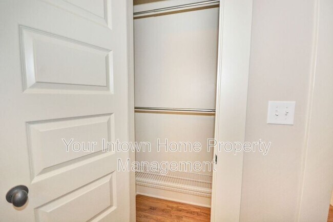 Building Photo - 63 Norwood Ave NE