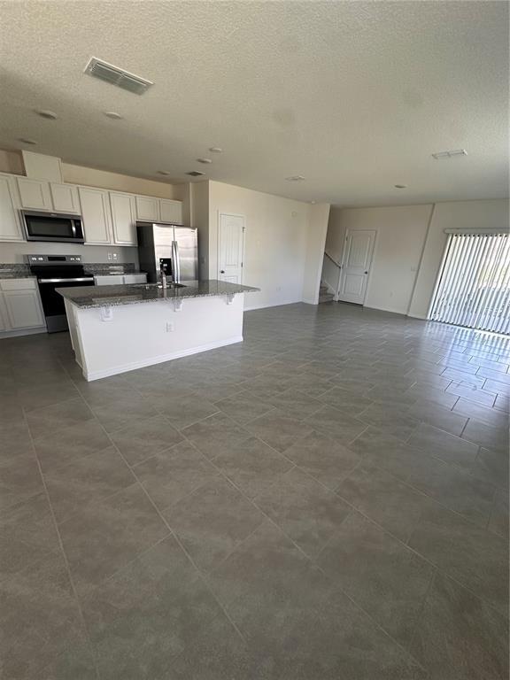 Building Photo - 17069 Water Spring Blvd