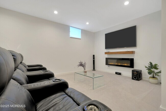 Building Photo - 1849 New Hampshire Ave