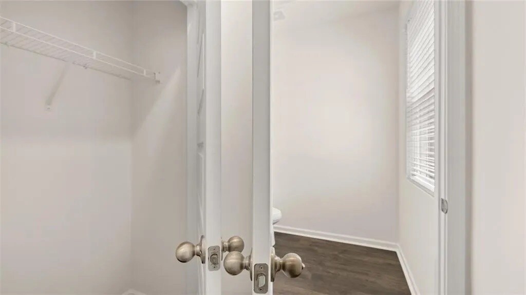 Building Photo - Room in Single Family Home on Aster Ave