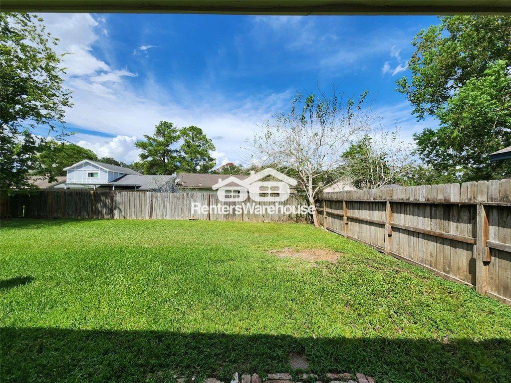 Building Photo - 2314 Stillmeadow Dr