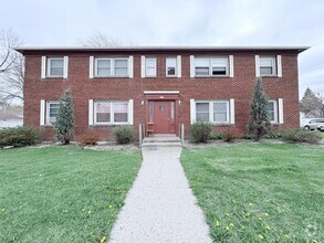 Building Photo - 1801 W Oklahoma Ave